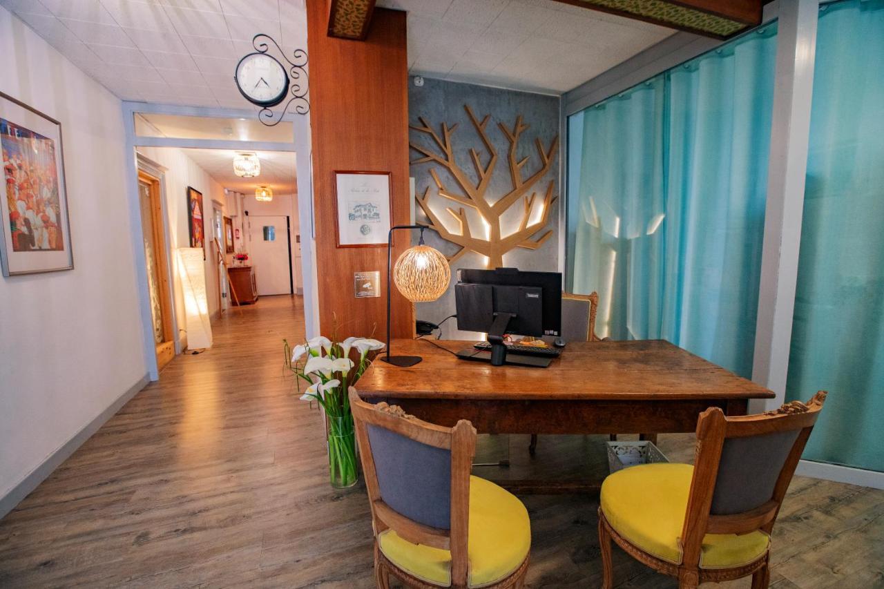 Hostellerie Du Parc Cambo-les-Bains Zewnętrze zdjęcie